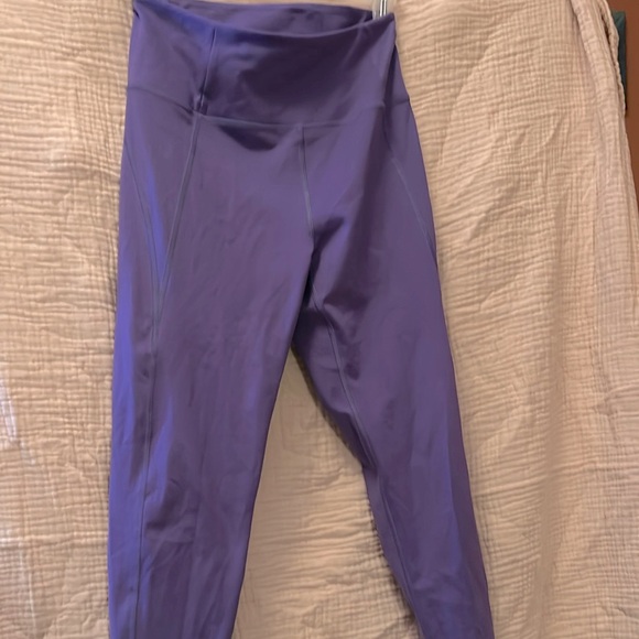Purple Girlfriend Collective leggings - Picture 1 of 3
